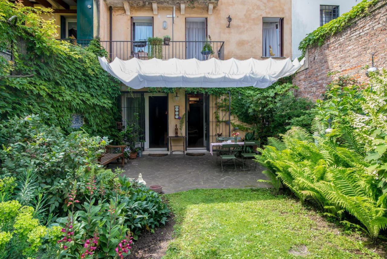 Portico Rosso
